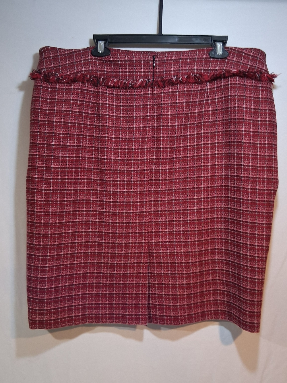 Kasper Red Tweed Pencil Skirt with Frayed Waist Trim
